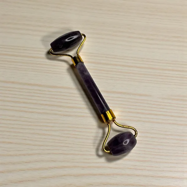 Amethyst_Face_Massager_Face_Lifter